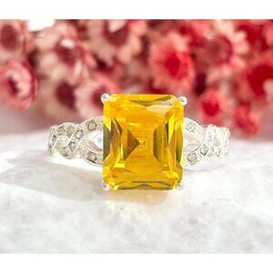 Faux Citrine Crossover Silver Toned Costume Jewelry Vintage Ring - sz 10.25